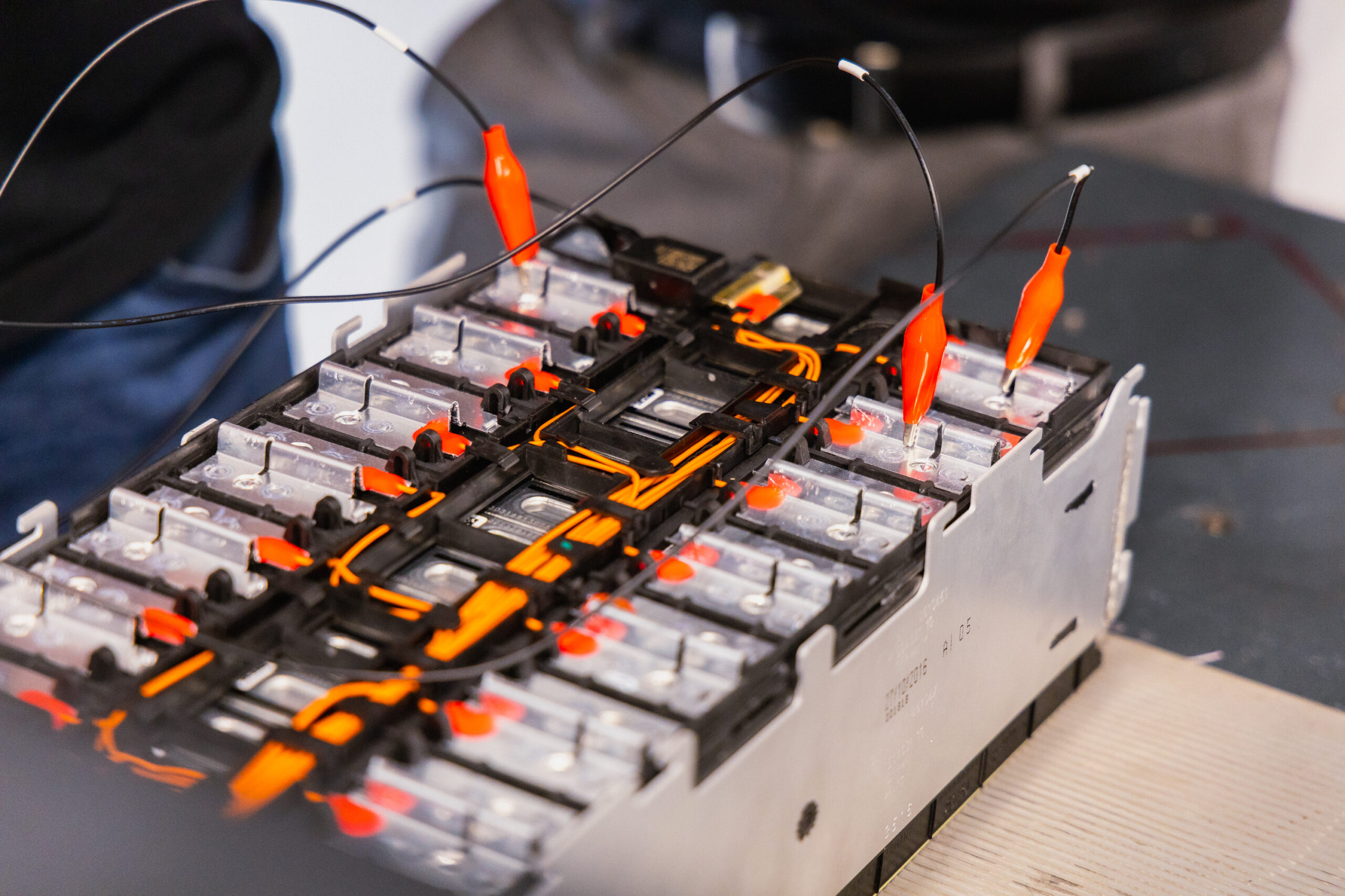 Verbinden der Zellen mit dem Cell-Balancer