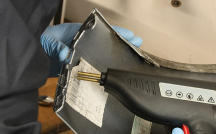 Stoßstangenhalterung reparieren