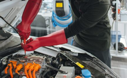 Starthilfe für E-Fahrzeuge