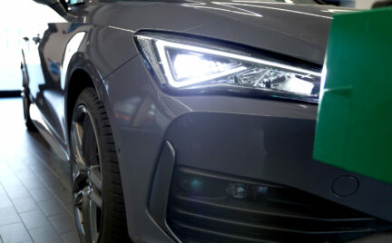 Scheinwerfer einstellen